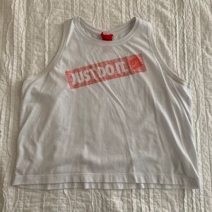 nike crop tank
